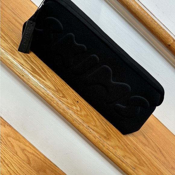 SKIMS clutch - Picture 5 of 7